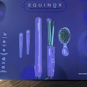 NWOT Equinox tiripro